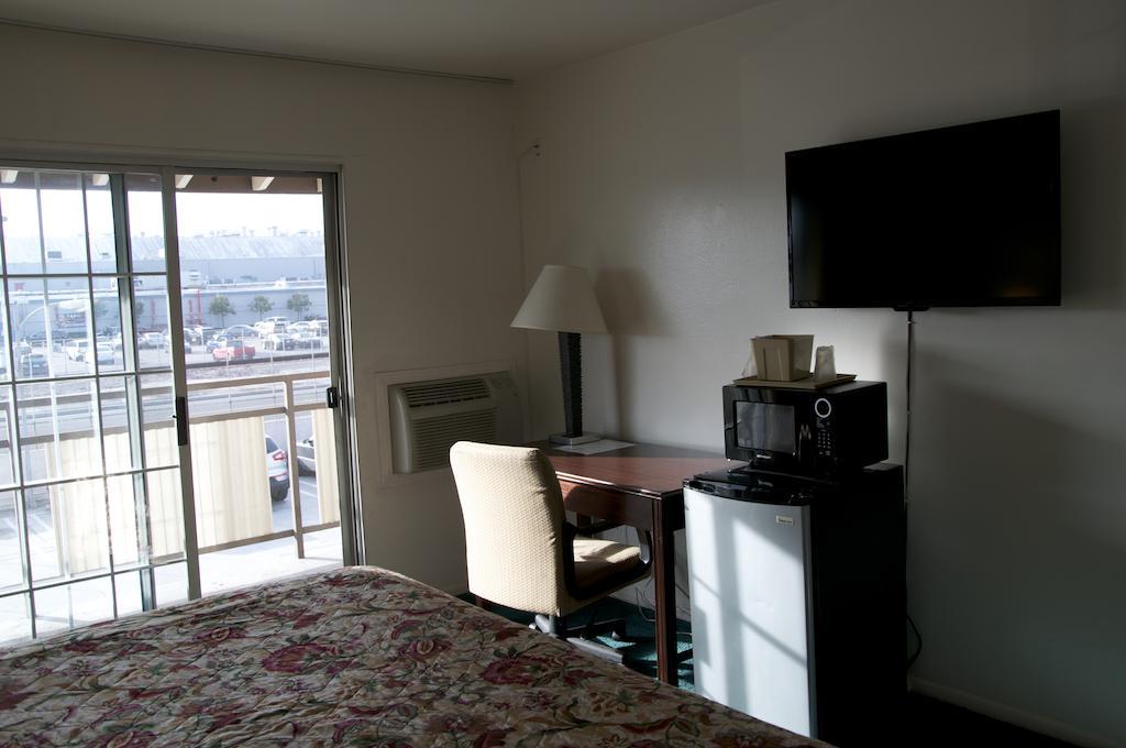 LAX Suites El Segundo Chambre photo